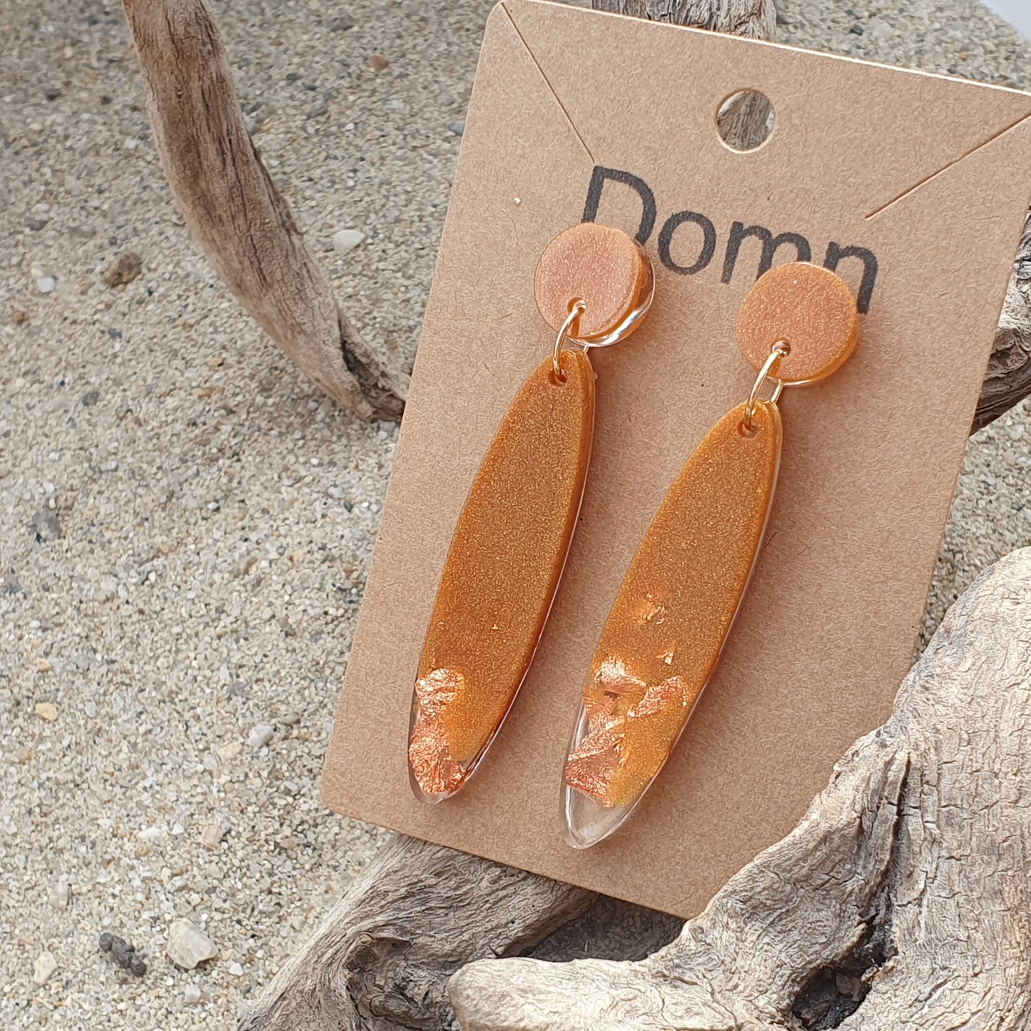 ΣΚΟΥΛΑΡΙΚΙΑ ΑΠΟ ΥΓΡΟ ΓΥΑΛΙ ΜΙΣΟ ΧΡΥΣΟ 60044