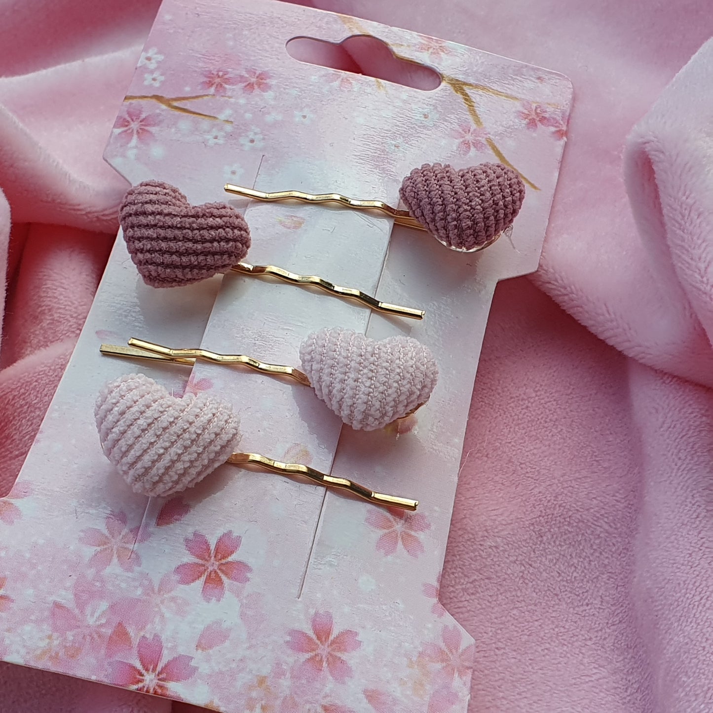 ΚΟΚΑΛΑΚΙΑ ΚΑΡΔΙΕΣ ΚΟΤΛΕ ΣΑΠΙΟ ΜΗΛΟ ΚΑΙ ΡΟΖ ΑΠΑΛΟ 30032