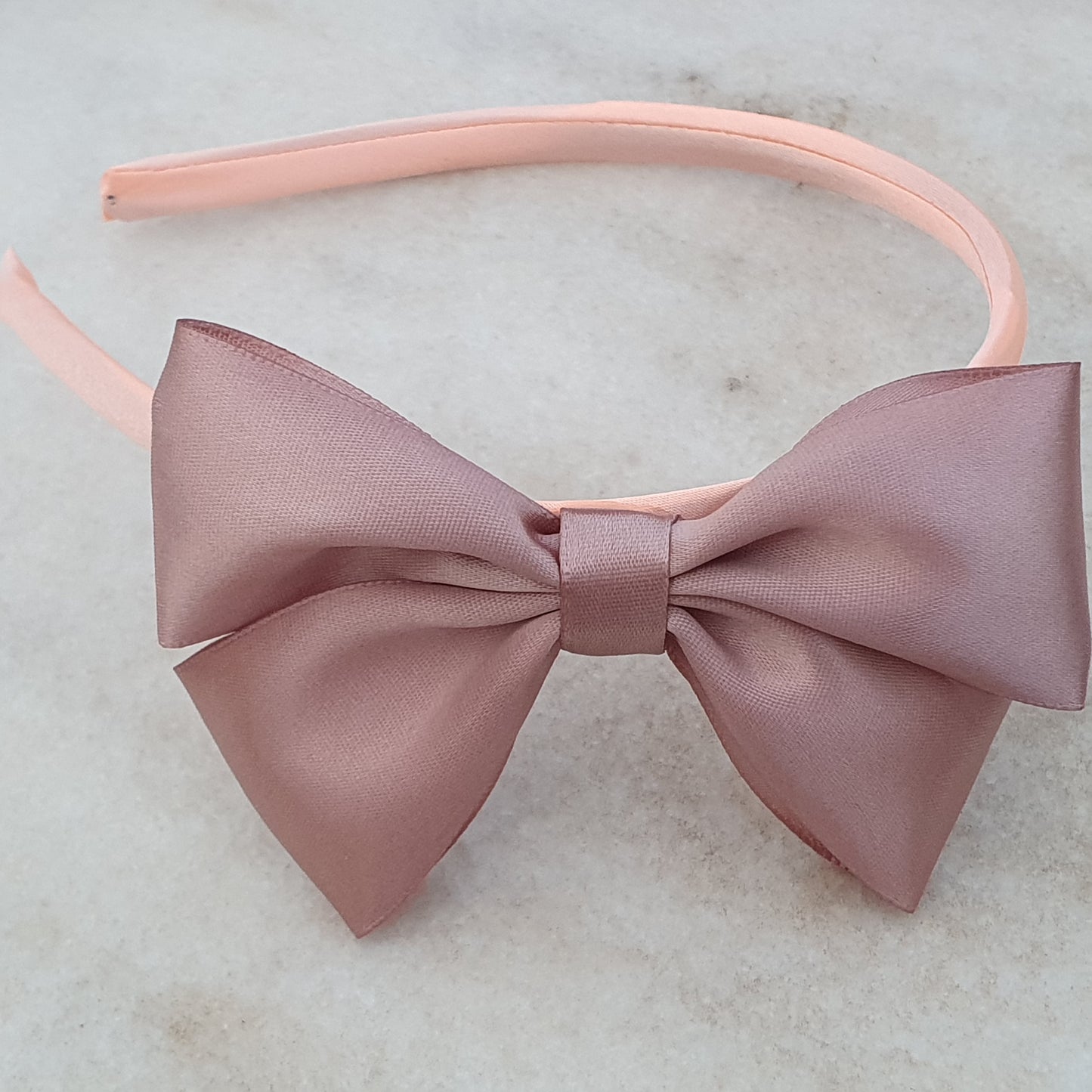 ΣΤΕΚΕΣ ΦΙΟΓΚΟΣ ΣΑΠΙΟ ΜΗΛΟ 40004