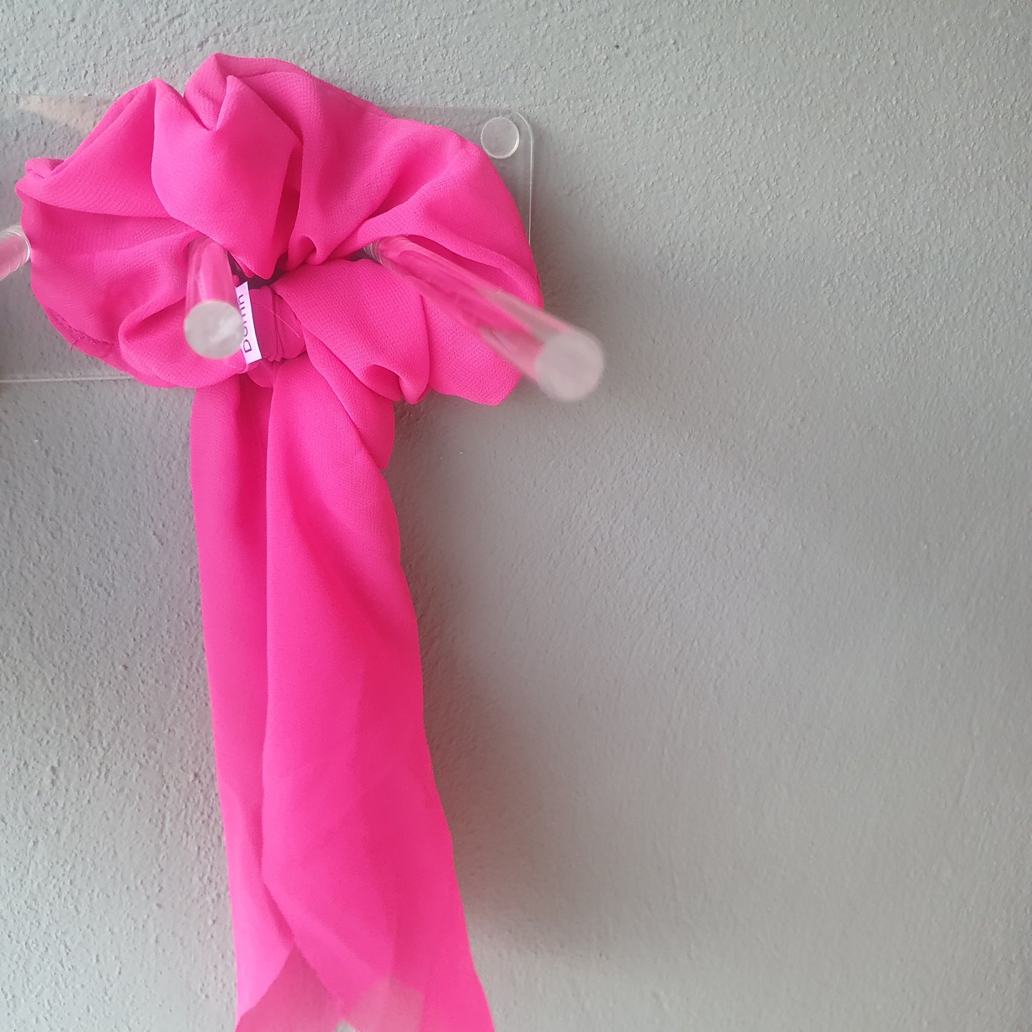 SCRUNCHIES ΜΟΥΣΕΛΙΝΑ ΦΟΥΞ ΜΕ ΜΑΚΡΙΑ ΚΟΡΔΕΛΑ ΓΙΑ ΜΑΛΛΙΑ 10055