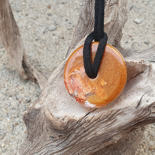 ΚΡΕΜΑΣΤΟ ΑΠΟ ΥΓΡΟ ΓΥΑΛΙ ΜΙΣΟ ΧΡΥΣΟ 15cm 70019