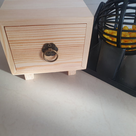 Surprise Mystery Box 1 for small girl. Κουτί μυστηρίου 1 για μικρά κορίτσια.